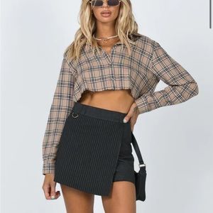 Pinstripe skort black